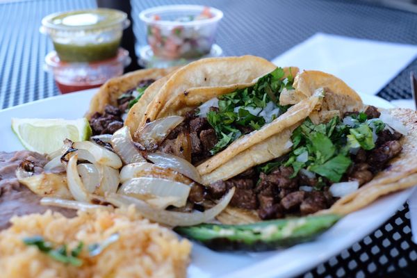 Jose's Tacos by null