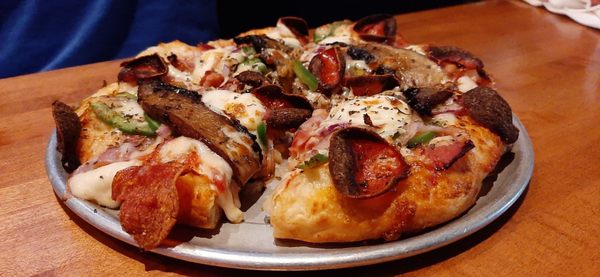 Crafters Pizza and Drafthouse by null