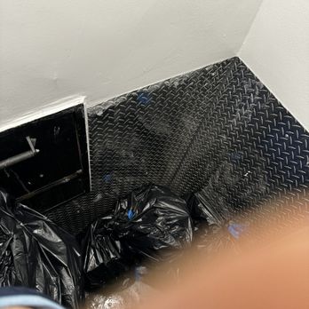 MyClean Cleaning Services - Mess that MyClean cleaner left behind - Home Cleaning Near Me - New York, New York MyClean Cleaning Services - Mess that MyClean cleaner left behind - Home Cleaning Near Me - New York, New York