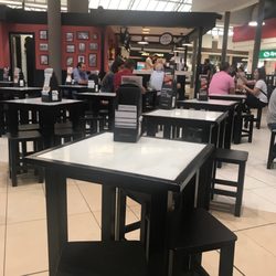 100 Montaditos - A quiet lunch