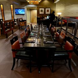 The Max at Mirabeau - More Seating