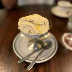 ViceVersa Miami - Pistachio gelato