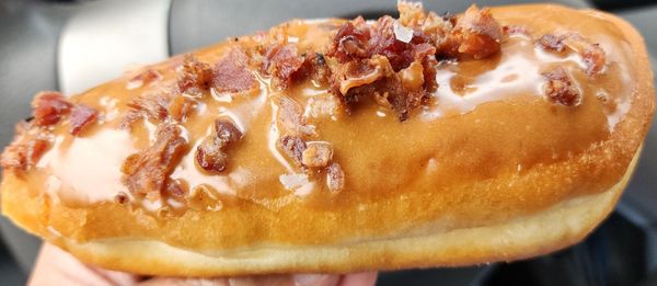 Dona Queen Donuts & Deli by null