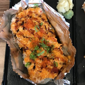 Sushi Ave - Bake Lobster Roll - Sushi Bars Near Me - Seattle, Washington Sushi Ave - Bake Lobster Roll - Sushi Bars Near Me - Seattle, Washington