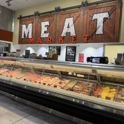 Nob Hill Foods - Inside
