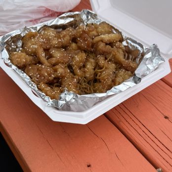 Thai Law - Orange Chicken with lo-mein - Food Trucks Near Me - Killeen, Texas Thai Law - Orange Chicken with lo-mein - Food Trucks Near Me - Killeen, Texas