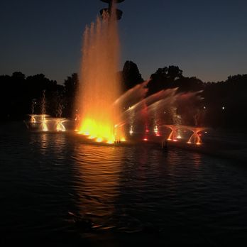 Wasserlichtkonzerte - Landmarks & Historical Buildings Near Me - Hamburg, HH