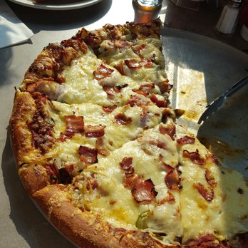 Como Pizzeria - Just the right amount of everything. - Pizza Near Me - Delson, Quebec