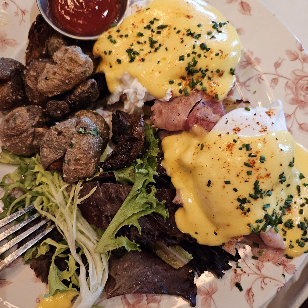 Le Ame - French Ham Benedict - Steakhouses Near Me - Phoenix, Arizona Le Ame - French Ham Benedict - Steakhouses Near Me - Phoenix, Arizona