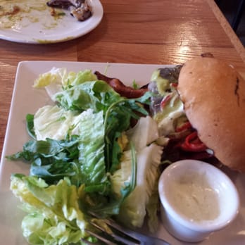 Adamo's - Succio burger - New American Near Me - Sacramento, California Adamo's - Succio burger - New American Near Me - Sacramento, California