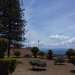 Templo y Ex-convento del Siglo XVI - Jardin del Ex Convento