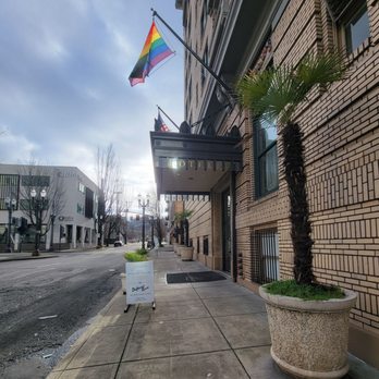 Hotel deLuxe - Hotels Near Me - Portland, Oregon