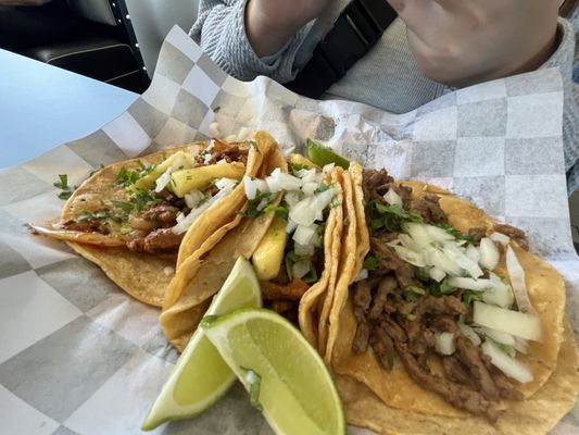 Taqueria el buen pastor by null