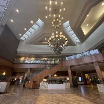 Hilton DFW Lakes Executive Conference Center - Lobby - Hotels Near Me - Grapevine, Texas Hilton DFW Lakes Executive Conference Center - Lobby - Hotels Near Me - Grapevine, Texas