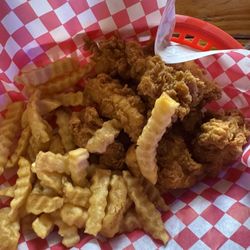 The Blue Biscuit - Chicken tenders with ZERO seasoning and fries a 2 year old spit out and rubbed her tongue