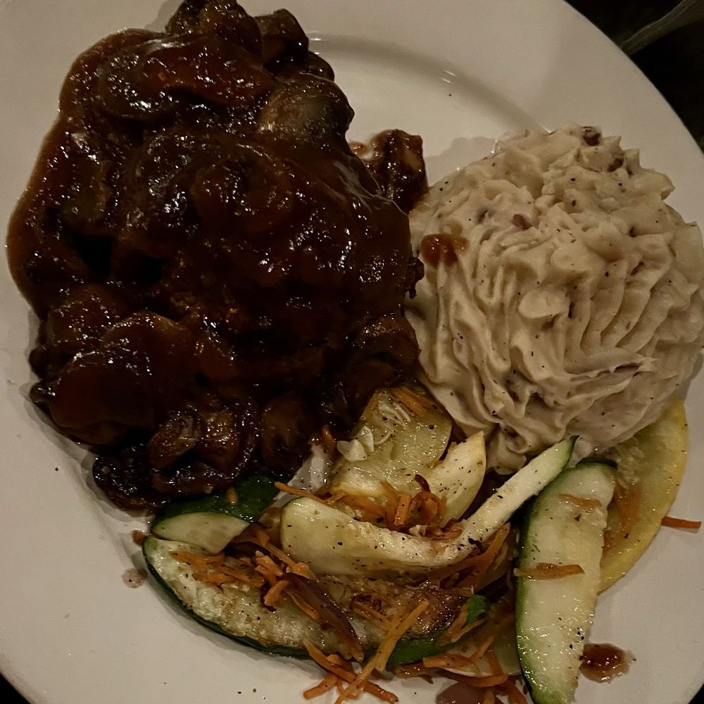 Daniella's Steakhouse - Daniellas Style - Steakhouses Near Me - Syracuse, New York Daniella's Steakhouse - Daniellas Style - Steakhouses Near Me - Syracuse, New York