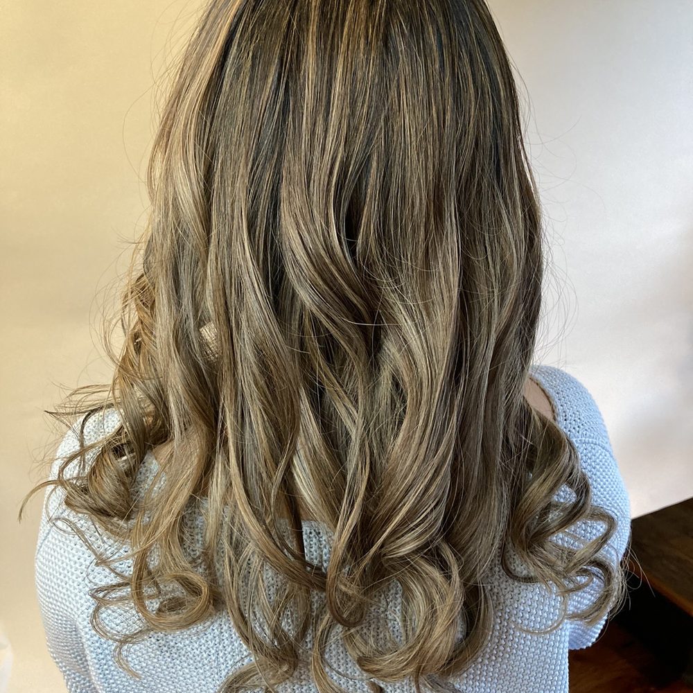 Hair done by Andrew at Headprint Studio in the Marina! Hair done by Andrew at Headprint Studio in the Marina!