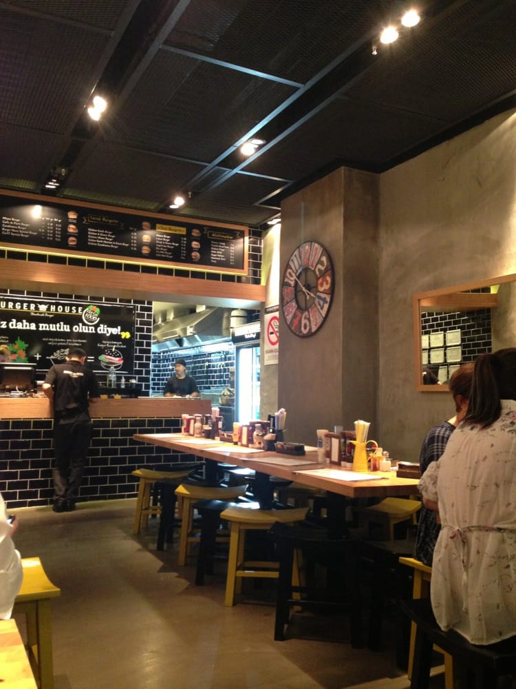 Burger House photo 1