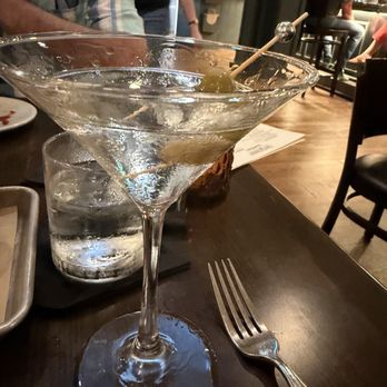 Pitt Street Station - Dry Gin Martini - Comfort Food Near Me - Carlisle, Pennsylvania