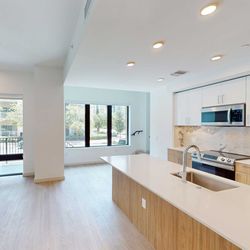 101 N Meridian