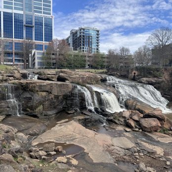 Reedy River Falls - Parks Near Me - Greenville, South Carolina Reedy River Falls - Parks Near Me - Greenville, South Carolina