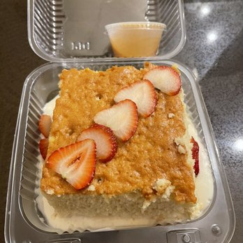 Chuy's - Tres Leche - Tex-Mex Near Me - Kissimmee, Florida