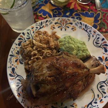 Metate - Empanadas, pork, margaritas - Mexican Near Me - Cabo San Lucas, BCS Metate - Empanadas, pork, margaritas - Mexican Near Me - Cabo San Lucas, BCS