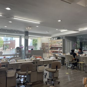 Bow Nails And Spa - Nail Technicians Near Me