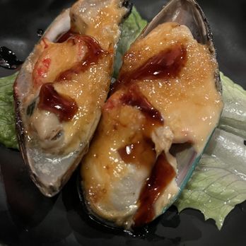 EAT'S SUSHI - Baked mussel - Sushi Bars Near Me - Costa Mesa, California