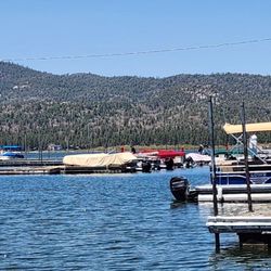 Big Bear Marina - Boat marina