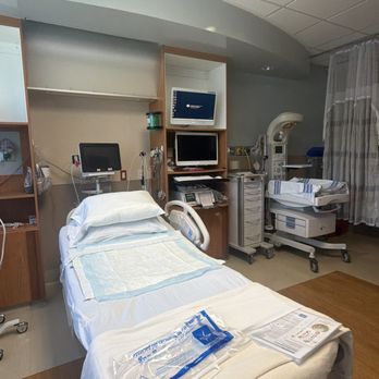 Kenneth Phan, MD - Obstetricians & Gynecologists Near Me - San Jose, California