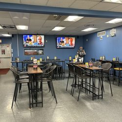 Cappy's Norwood - Eating area