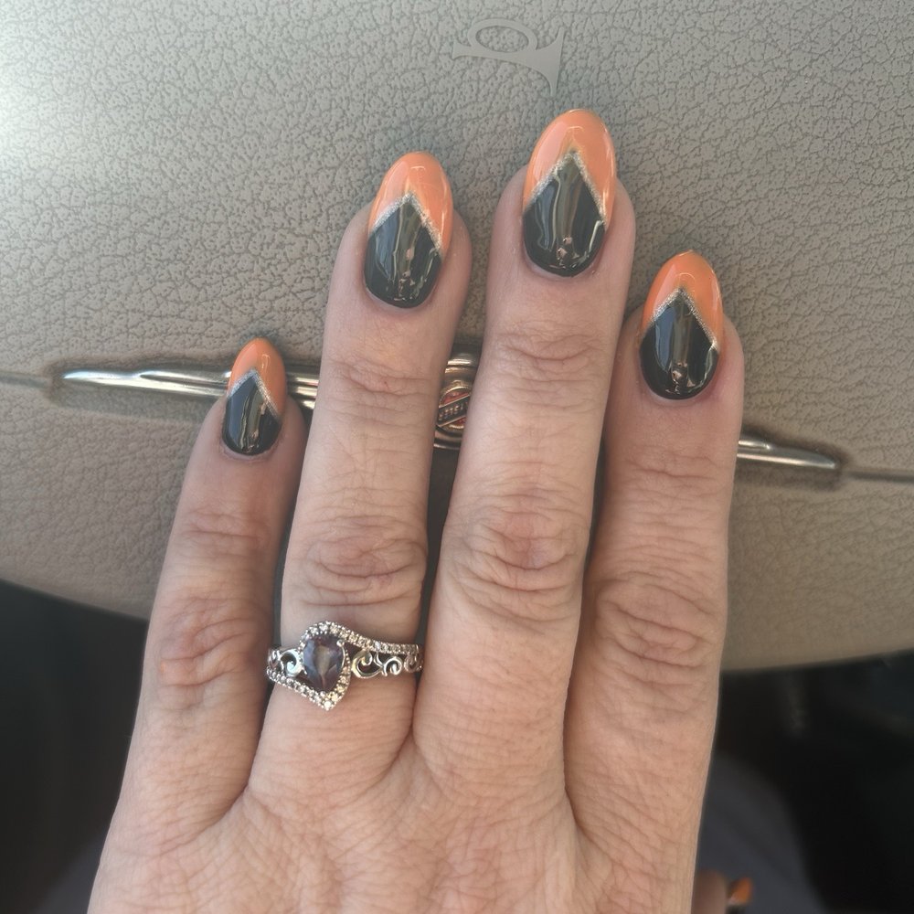 Nails Nails