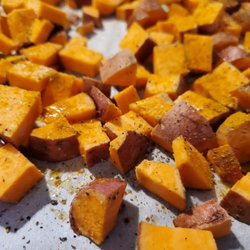 Twisted Eats - Sweet potatoes for breakfast tacos
