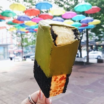 Mister - creme brulee icecream sandwich w/ white chocolate matcha dip - Ice Cream & Frozen Yogurt Near Me - Vancouver, British Columbia Mister - creme brulee icecream sandwich w/ white chocolate matcha dip - Ice Cream & Frozen Yogurt Near Me - Vancouver, British Columbia