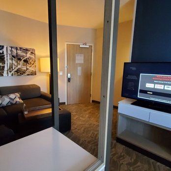 SpringHill Suites by Marriott Somerset Franklin Township - Hotels Near Me - Somerset, New Jersey