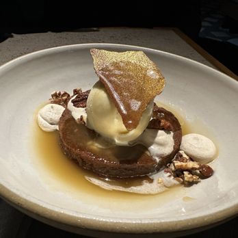 Saizon - Gingerbread Blondie (seasonal) with egg nog ice cream - New American Near Me - Fresno, California Saizon - Gingerbread Blondie (seasonal) with egg nog ice cream - New American Near Me - Fresno, California