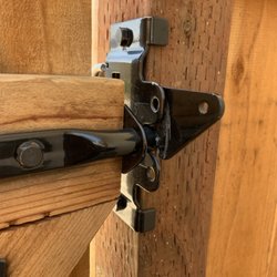 Aguilar Fences & Gates