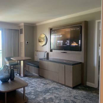 JW Marriott - Tv and nook - Hotels Near Me - Orlando, Florida JW Marriott - Tv and nook - Hotels Near Me - Orlando, Florida