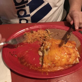La Hacienda de Roselle - Ground Beef Super Burrito - Mexican Near Me - Roselle, Illinois