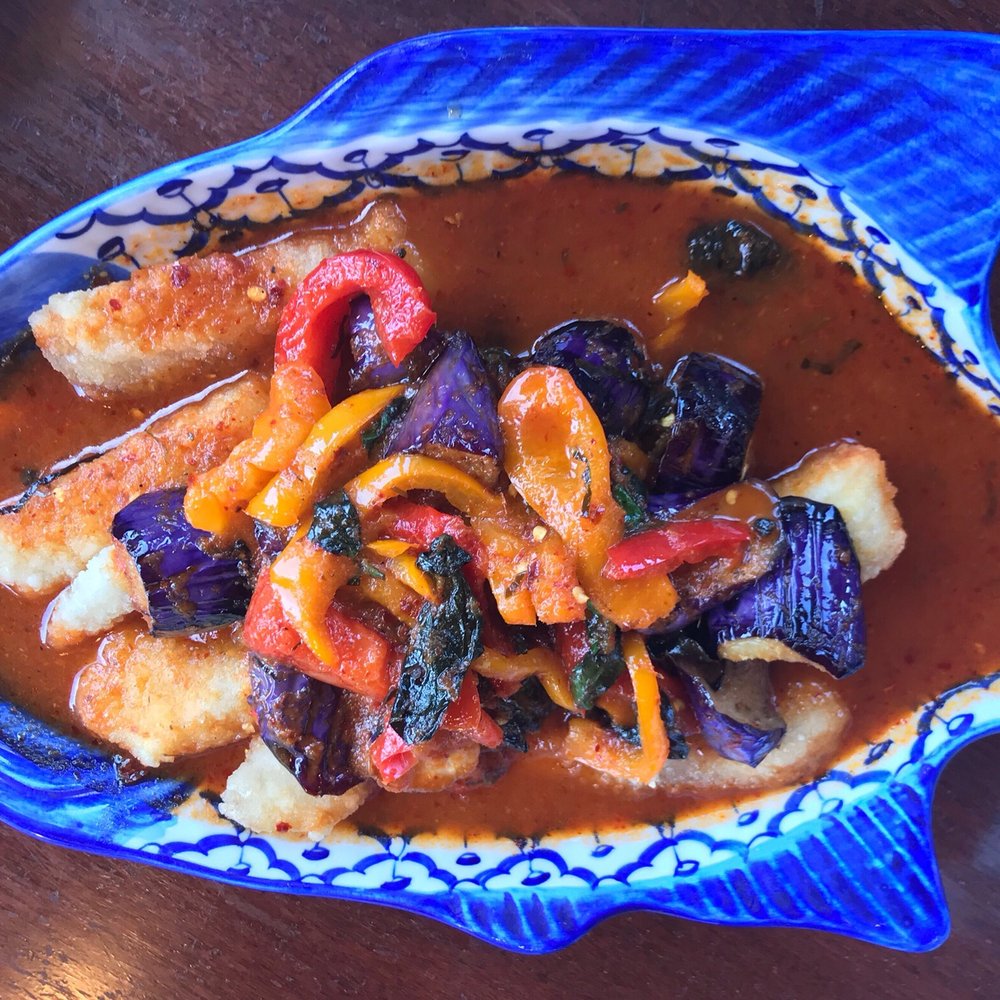 Sushi & Thai - Sushi Bars Near Me - Oxford, Michigan