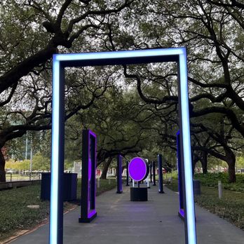 Discovery Green - Parks Near Me - Houston, Texas