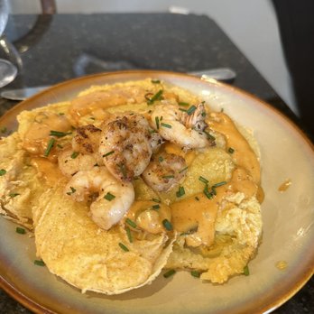 Curio Bistro - Fried Green Tomato Chips & Gulf Shrimp Remoulade - Cajun/Creole Near Me - New Orleans, Louisiana