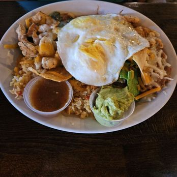 Foxy's Restaurant - Chicken chilaquiles - Diners Near Me - Glendale, California Foxy's Restaurant - Chicken chilaquiles - Diners Near Me - Glendale, California