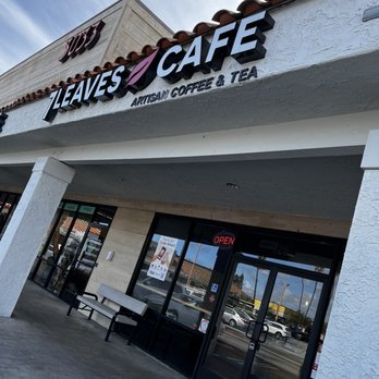 7 Leaves Cafe - the front of the restaurant - Coffee & Tea Near Me - Costa Mesa, California