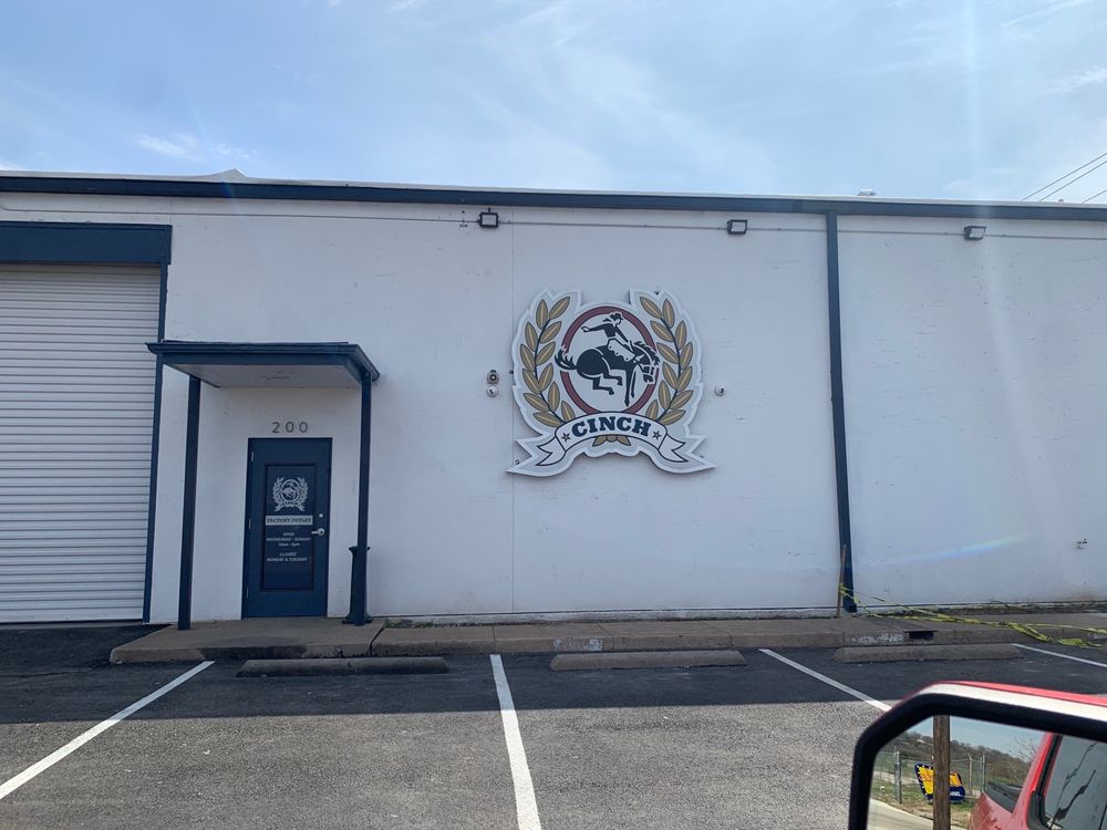 CINCH FACTORY OUTLET Updated November 2024 200 NE 5th St, Fort