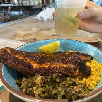 LuLu's Destin - Snapper bowls - Seafood Near Me - Destin, Florida