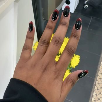 Pearl Nails - Nail Salons Near Me - Auburn, California