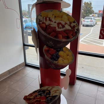 Smoothie King - a display of a variety of fruit - Juice Bars & Smoothies Near Me - Houston, Texas