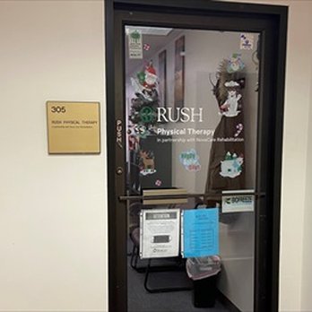 RUSH Physical Therapy - Hyde Park - Physical Therapy Near Me - Chicago, Illinois RUSH Physical Therapy - Hyde Park - Physical Therapy Near Me - Chicago, Illinois